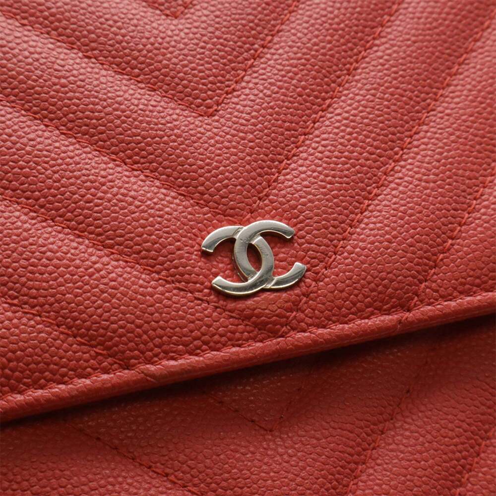 CHANEL Pink Caviar Leather Pochette Shoulder Bag - Picture 5 of 8